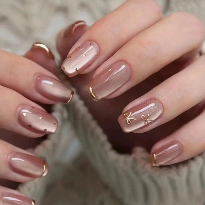 Cat's Eye French Nail | more beauty on your hands