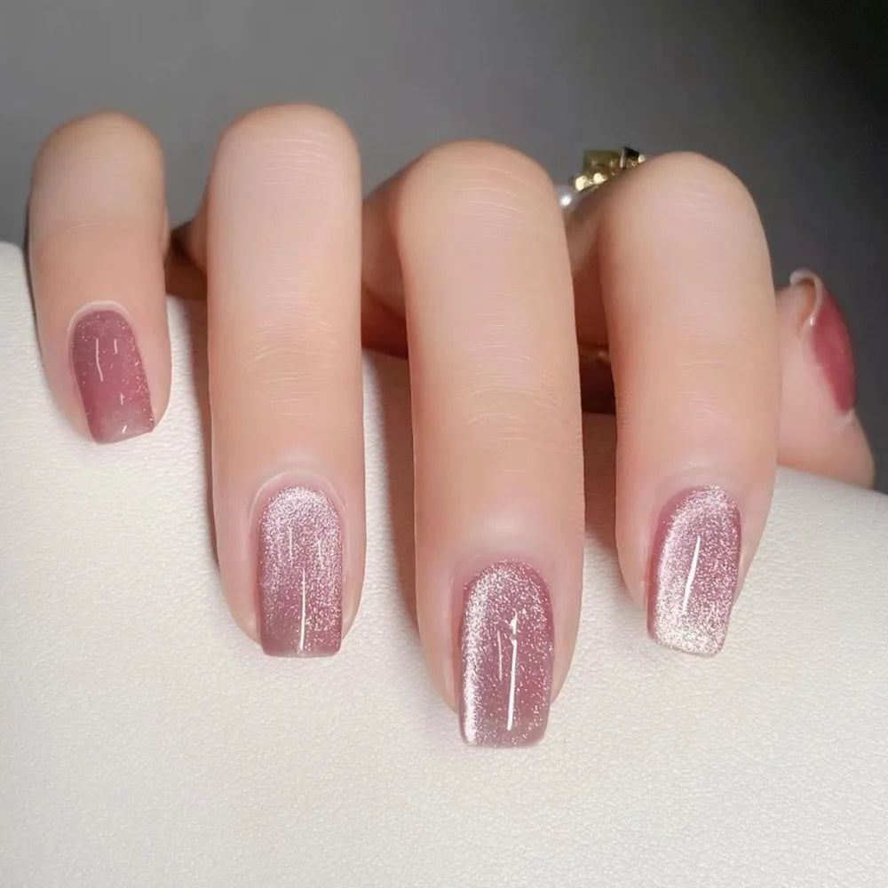 Cat's Eye French Nail | more beauty on your hands